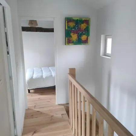 Апартаменты La Petite Maison Сент-Антонен